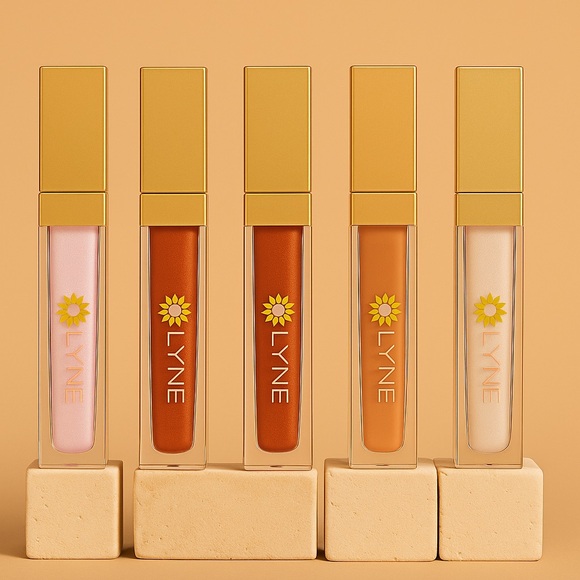 Kiss Me Gloss Plumper – LYNE BEAUTY - Picture 10 of 10